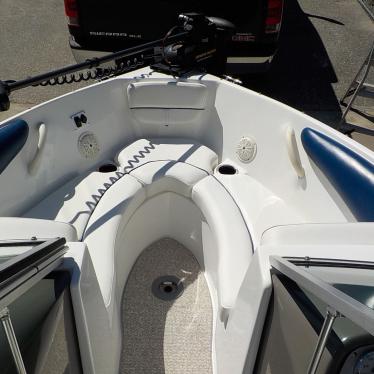 2013 Rinker 186 fish and ski