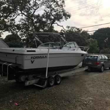 1984 Formula 242 sport fish