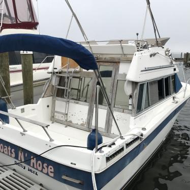 1984 Bayliner 2855 contessa flybridge