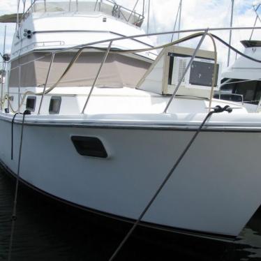 1988 Carver 3607 aft cabin