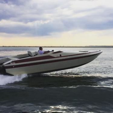 K&K Ghost 28 1986 for sale for $10,000 - Boats-from-USA.com