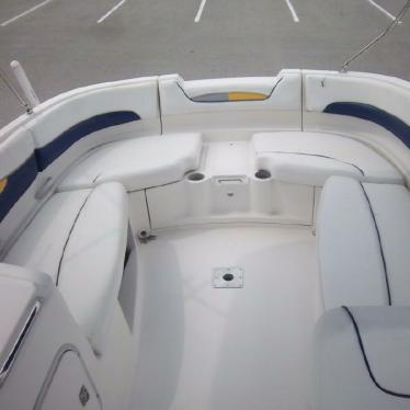 2004 Bayliner 249