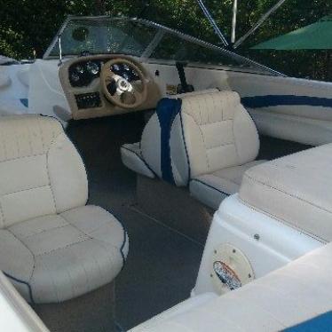 2000 Chaparral 200see