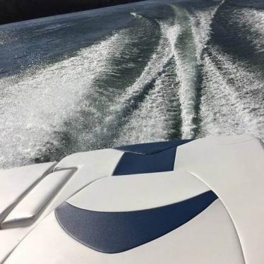 2016 Chaparral 19 h2o sport