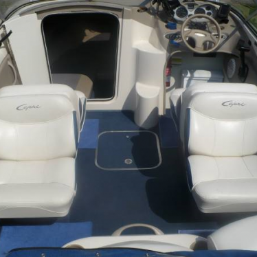 2001 Bayliner capri 212