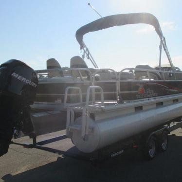 2012 Tracker 24 fishin barge dlx