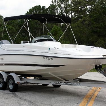 2002 Century 2360 coastal deck