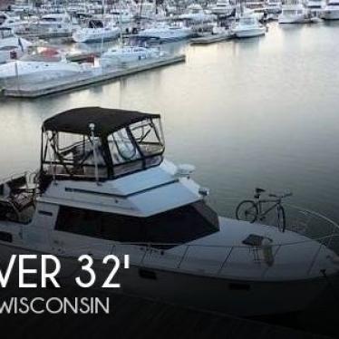 1986 Carver 3207 aft cabin