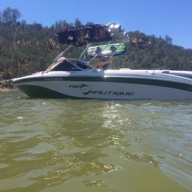 2008 Nautique 211 te