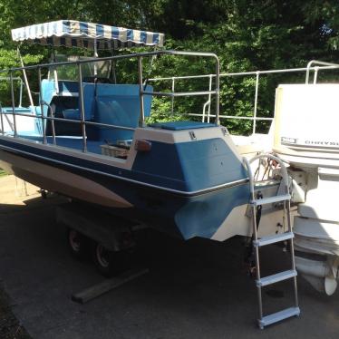 1969 Glastron fundeck