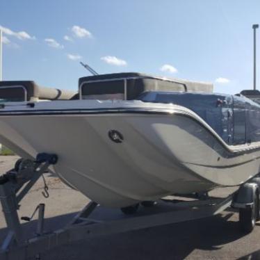 2017 Bayliner xr7