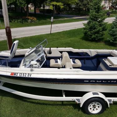 1996 Bayliner 1954