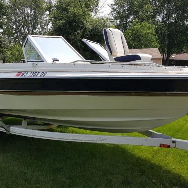 1996 Bayliner 1954