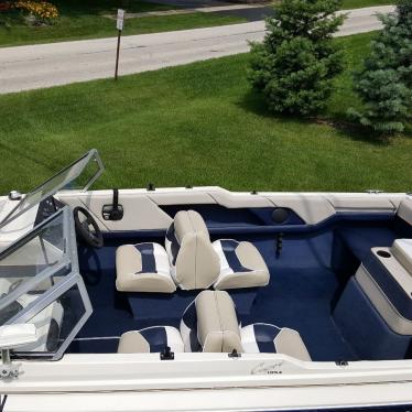 1996 Bayliner 1954