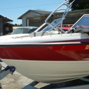 2010 Bayliner f-19