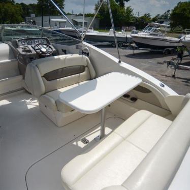 2011 Chaparral 270 signature