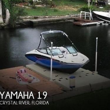 2014 Yamaha 19