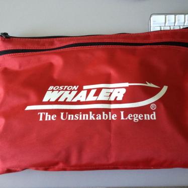 2000 Boston Whaler sport 13