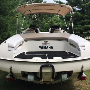 2000 Yamaha ls2000