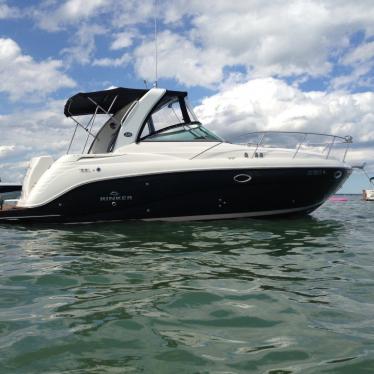 2009 Rinker 320 express cruiser