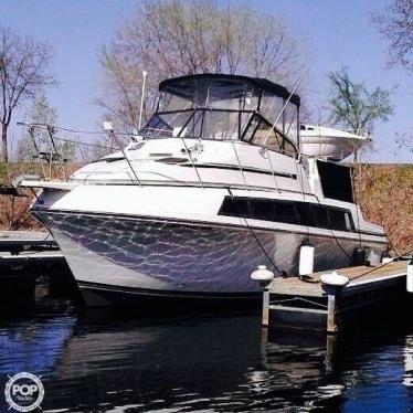 1986 Carver 3297 mariner