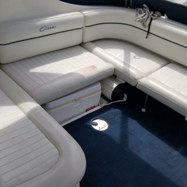 2002 Bayliner 3055