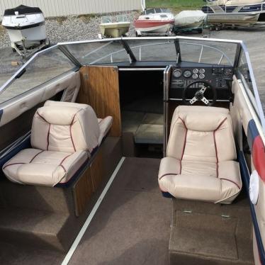 1985 Bayliner capri cuddy