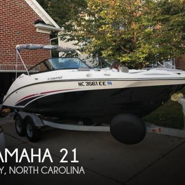 2015 Yamaha 21