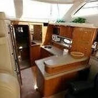 2006 Regal 3880 commodore flybridge