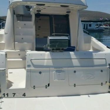 2006 Regal 3880 commodore flybridge