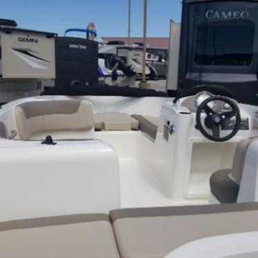 2016 Bayliner element 160