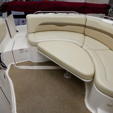 2004 Chaparral 254 sunesta deck boat