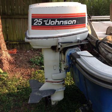 1971 Boston Whaler johnson