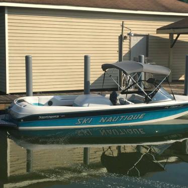 1997 Nautique ski nautique 196 closed bow