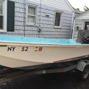 1969 Boston Whaler