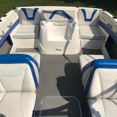 2006 Bayliner 19.5 br