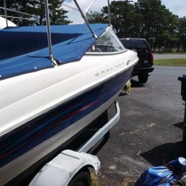 2006 Bayliner 205 br