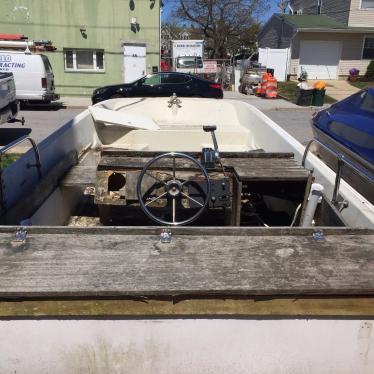 1974 Boston Whaler