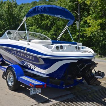 2011 Tahoe q-4 fish & ski