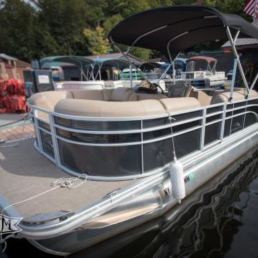 2016 Bennington 2275 gcw