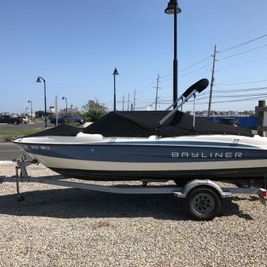 2011 Bayliner