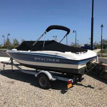 2011 Bayliner