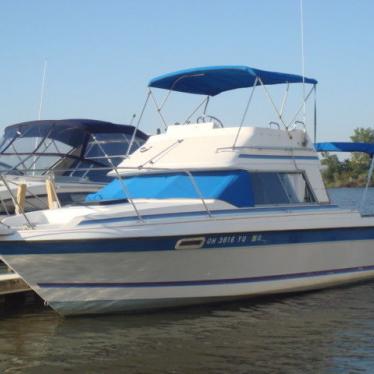 1987 Bayliner 2560 trophy convertible