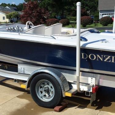 2006 Donzi classic 18