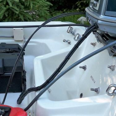 1988 Boston Whaler suoer sport 13