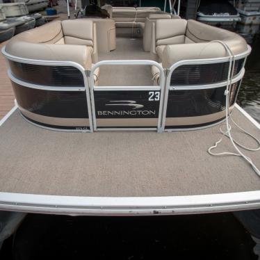 2012 Bennington 2574 gl