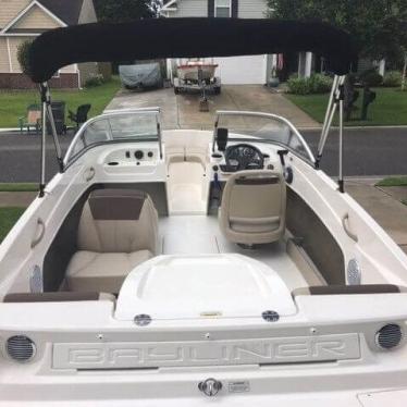 2015 Bayliner 175 br