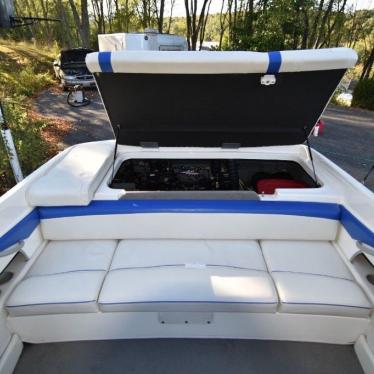 2006 Bayliner 205