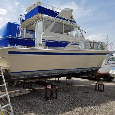 Marinette Sedan 1980 for sale for $17,500 - Boats-from-USA.com