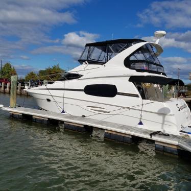 2003 Silverton 410 sport bridge